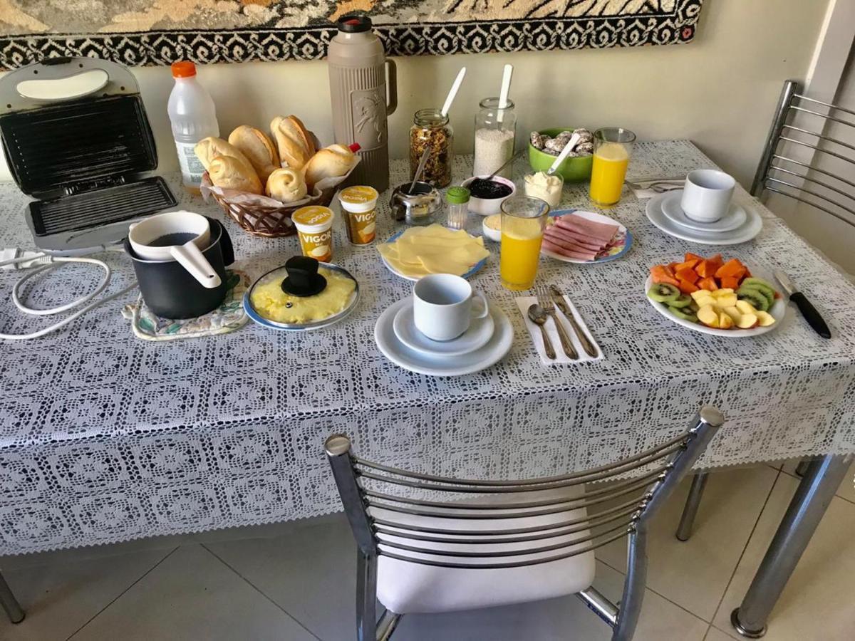Homestay 3 - Avenida Carlos Gomes Porto Alegre Zewnętrze zdjęcie