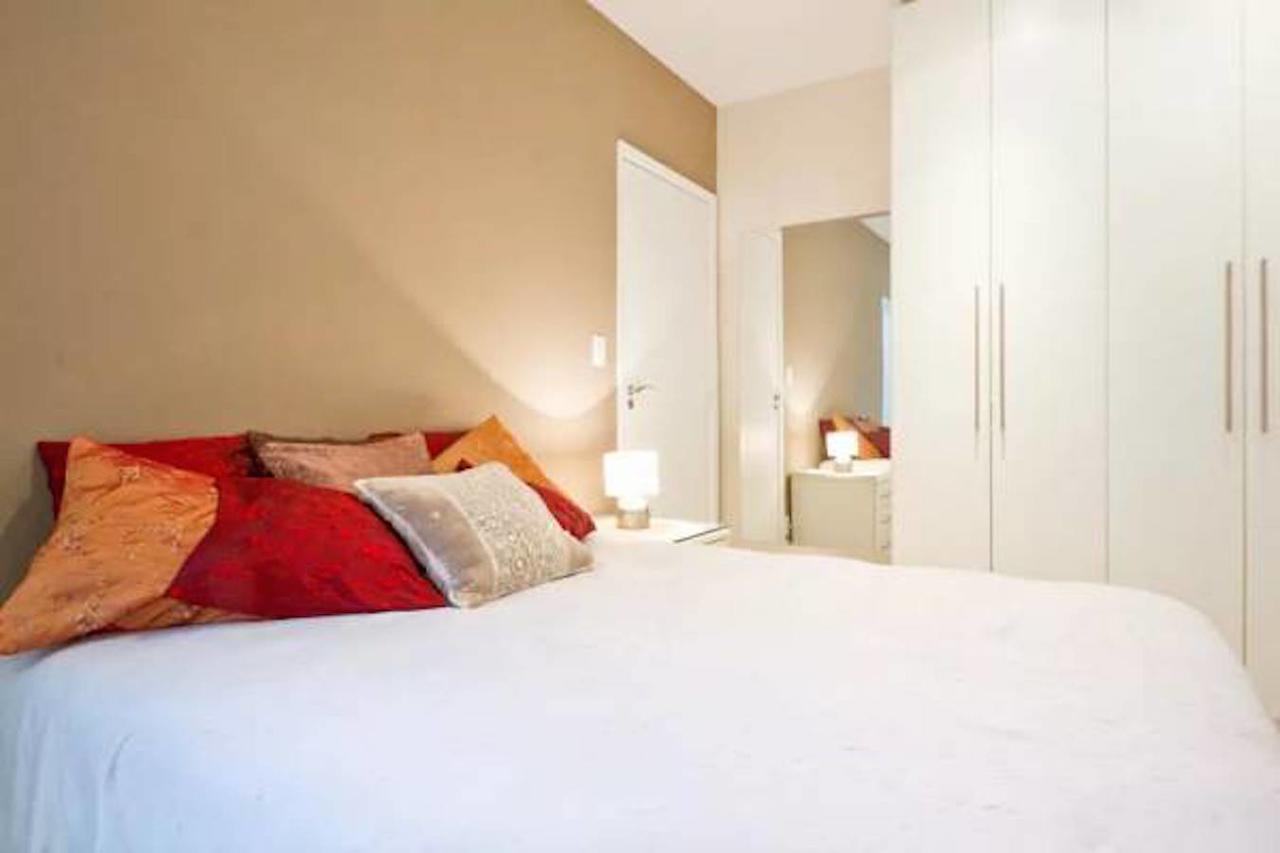 Homestay 3 - Avenida Carlos Gomes Porto Alegre Zewnętrze zdjęcie